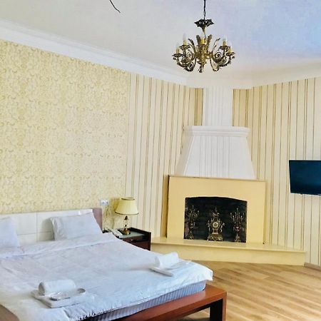 Hotel Dany Тбилиси Екстериор снимка